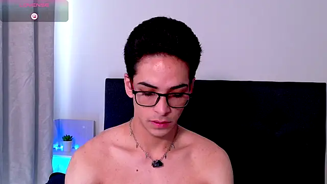 aodaboyyy online show from December 22, 1:22 pm