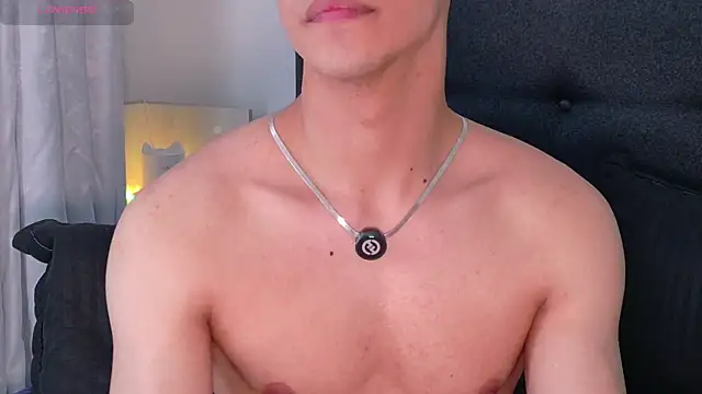 aodaboyyy online show from May 22, 1:42 pm