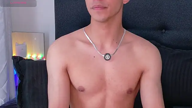 aodaboyyy online show from June 13, 1:31 pm