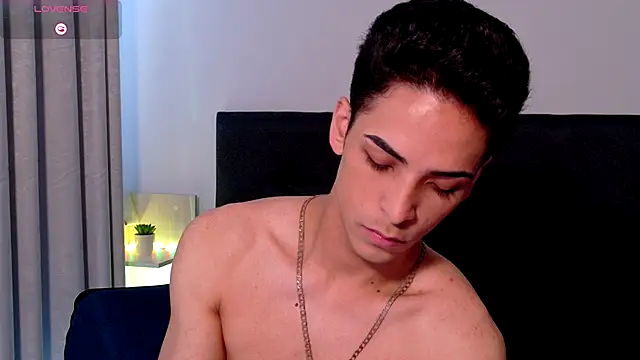 aodaboyyy online show from November 8, 1:03 pm