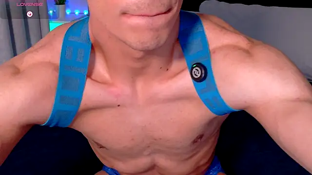 aodaboyyy online show from December 4, 1:10 pm