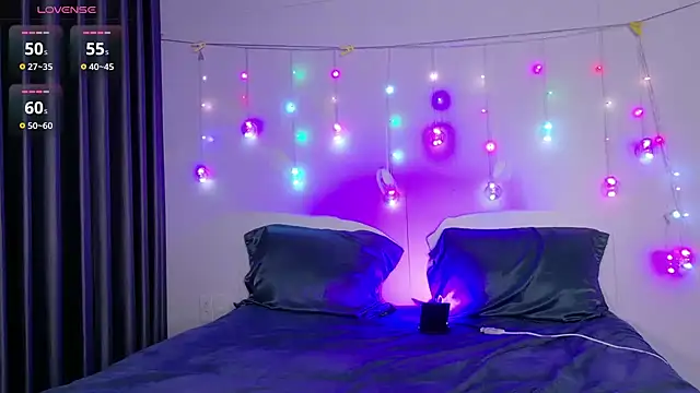 AnnJey online show from April 18, 9:33 am