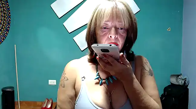 marinadenoche online show from January 12, 1:32 am