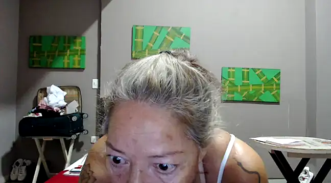 marinadenoche online show from February 15, 12:48 am