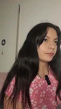 Snapshot of ZaraHoney chatting on October 9, 6:36 am ZaraHoney online show from October 9, 6:36 am