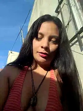 Snapshot of ZaraHoney chatting on March 15, 8:32 pm ZaraHoney online show from March 15, 8:32 pm