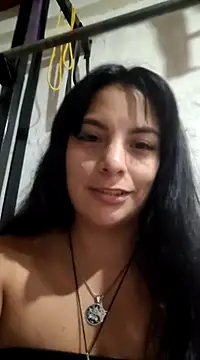 Snapshot of ZaraHoney chatting on February 17, 4:09 am ZaraHoney online show from February 17, 4:09 am