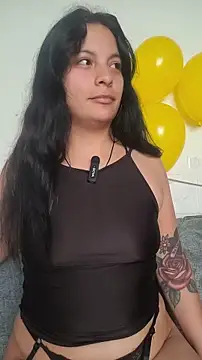 Snapshot of ZaraHoney chatting on October 2, 3:37 pm ZaraHoney online show from October 2, 3:37 pm