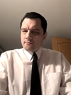 ExclusivePrivate online show from March 8, 8:45 pm