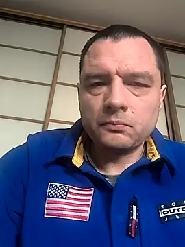 ExclusivePrivate online show from January 17, 9:57 am