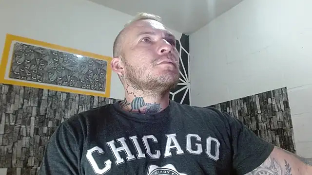 stripnolimits online show from December 22, 10:32 pm