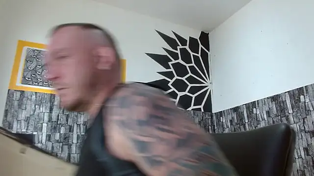 stripnolimits online show from February 6, 4:47 pm