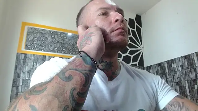 stripnolimits online show from February 13, 5:35 pm