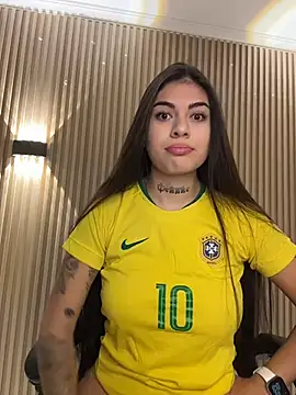 Sarasanders 4 online show from November 5, 4:04 am