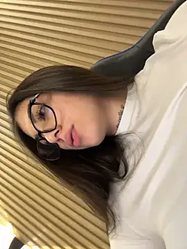 Sarasanders 4 online show from November 26, 12:10 am