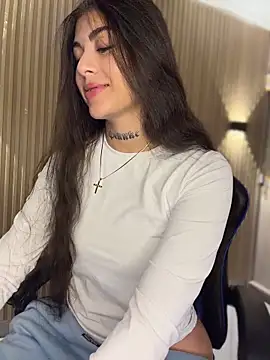 Sarasanders 4 online show from March 20, 3:40 am