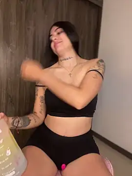 Sarasanders 4 online show from February 21, 2:06 am