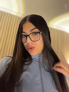 Sarasanders 4 online show from March 19, 4:01 am