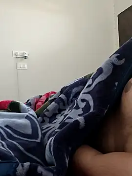 thebrownboi01 online show from March 7, 2:40 am