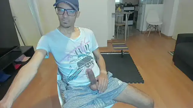 Snapshot of guachin_hunk chatting on September 20, 1:38 pm guachin hunk online show from September 20, 1:38 pm