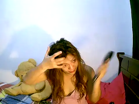 sweetvirginia01 online show from March 17, 11:46 pm