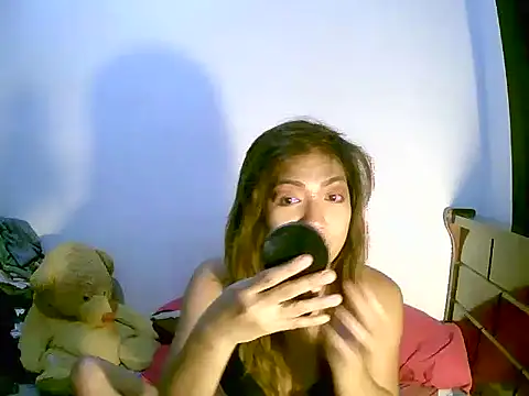 sweetvirginia01 online show from January 12, 3:57 am