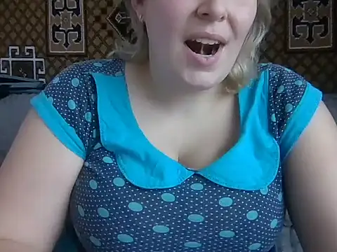 Snapshot of Diana_Britt chatting on February 8, 10:18 am Diana Britt online show from February 8, 10:18 am