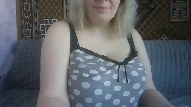 Diana Britt online show from March 22, 6:26 am