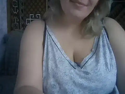 Snapshot of Diana_Britt chatting on October 22, 5:29 am Diana Britt online show from October 22, 5:29 am