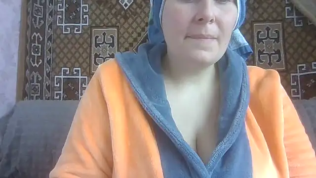 Snapshot of Diana_Britt chatting on February 11, 9:31 am Diana Britt online show from February 11, 9:31 am