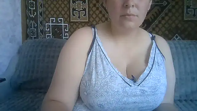Diana Britt online show from June 26, 7:14 am