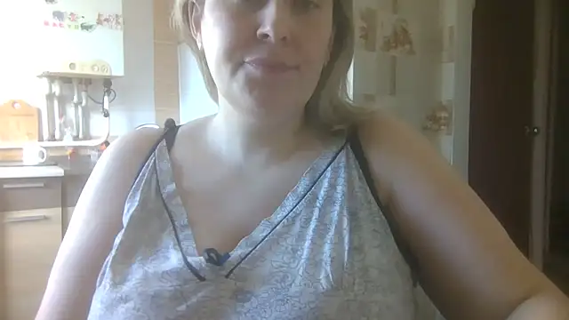 Snapshot of Diana_Britt chatting on February 2, 12:59 pm Diana Britt online show from February 2, 12:59 pm