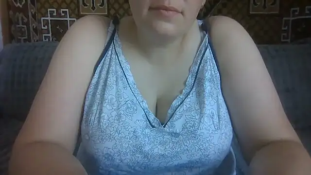 Diana Britt online show from June 20, 7:24 am