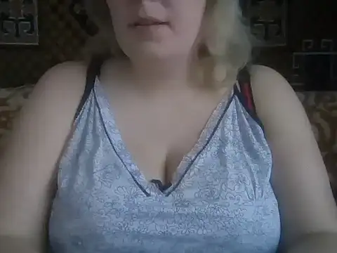 Snapshot of Diana_Britt chatting on December 4, 6:34 am Diana Britt online show from December 4, 6:34 am