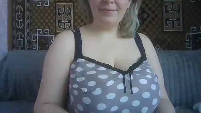 Snapshot of Diana_Britt chatting on February 17, 7:27 am Diana Britt online show from February 17, 7:27 am