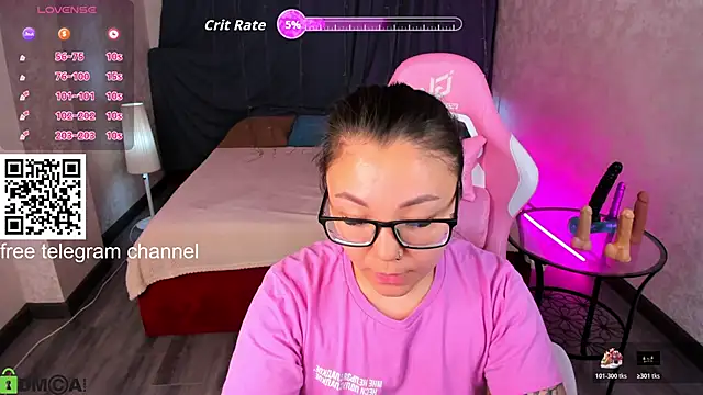 Snapshot of gentle_muse chatting on November 3, 11:19 pm gentle muse online show from November 3, 11:19 pm