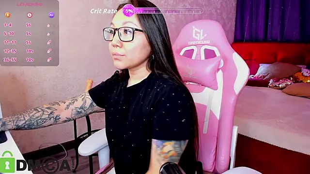 Snapshot of gentle_muse chatting on December 2, 12:11 am gentle muse online show from December 2, 12:11 am