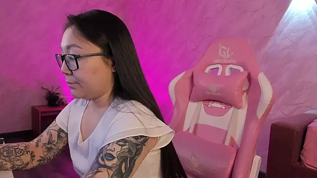 gentle muse online show from February 14, 12:11 am