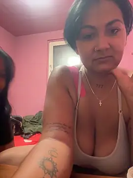 Snapshot of Madsion23 chatting on September 19, 6:23 pm Madsion23 online show from September 19, 6:23 pm