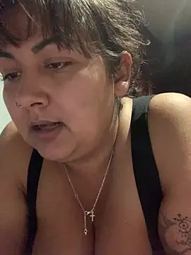 Snapshot of Madsion23 chatting on February 8, 9:04 pm Madsion23 online show from February 8, 9:04 pm