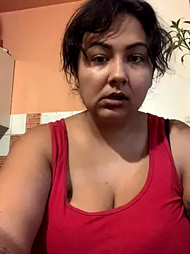 Snapshot of Madsion23 chatting on December 2, 8:47 am Madsion23 online show from December 2, 8:47 am