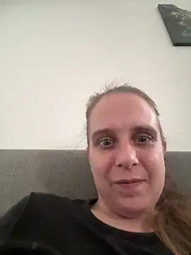 LadyChantale online show from May 14, 2:58 pm