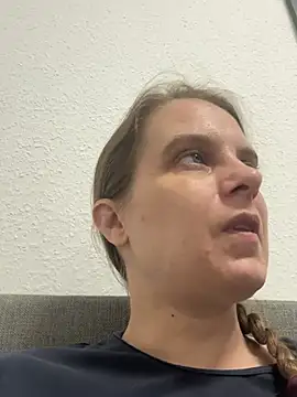 LadyChantale online show from May 10, 4:38 am