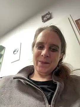 LadyChantale online show from May 21, 5:49 am