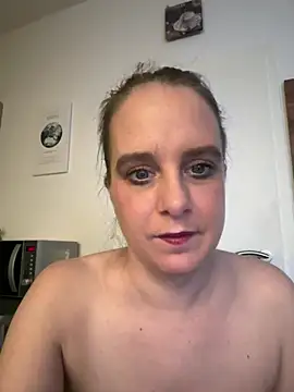 LadyChantale online show from April 8, 6:26 am