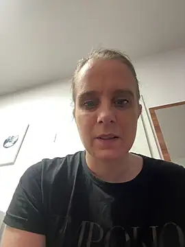 LadyChantale online show from May 19, 5:14 am