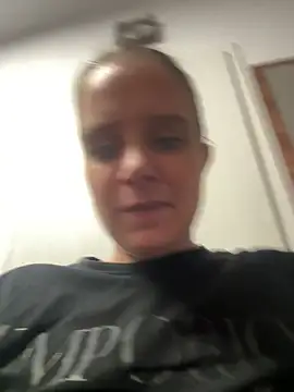 LadyChantale online show from May 16, 4:55 am