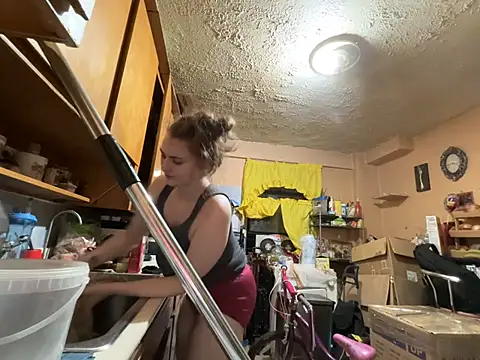 Snowbunnycake 131 online show from July 10, 8:47 am