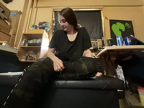 Snowbunnycake 131 online show from June 26, 7:42 pm