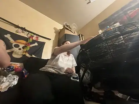 Snowbunnycake 131 online show from March 15, 3:13 am